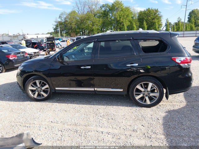 Nissan Pathfinder Platinum