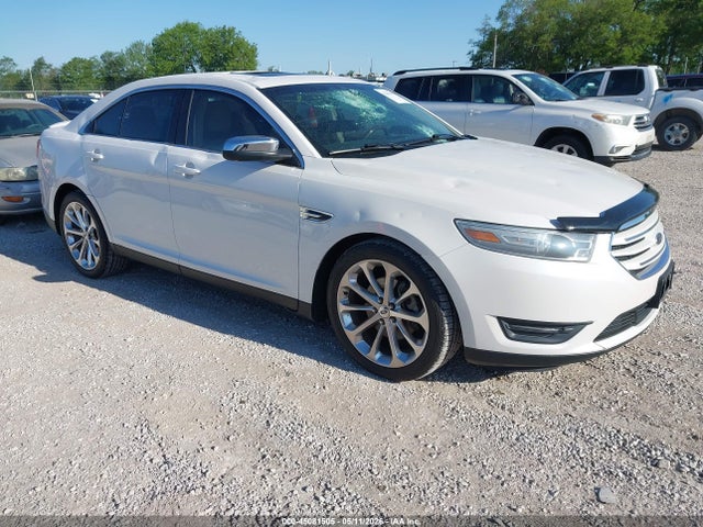 Salvage Ford Taurus Image
