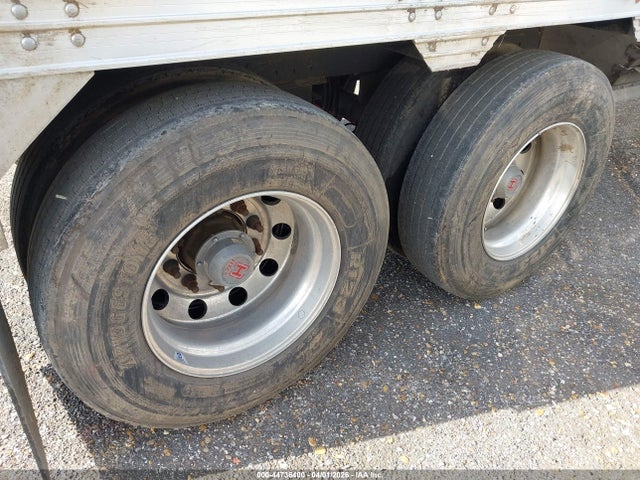 Timpte Grain Trailer