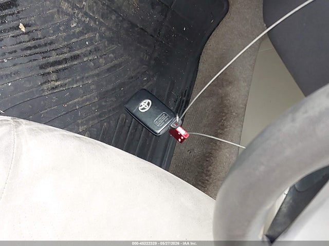 Toyota Prius Two