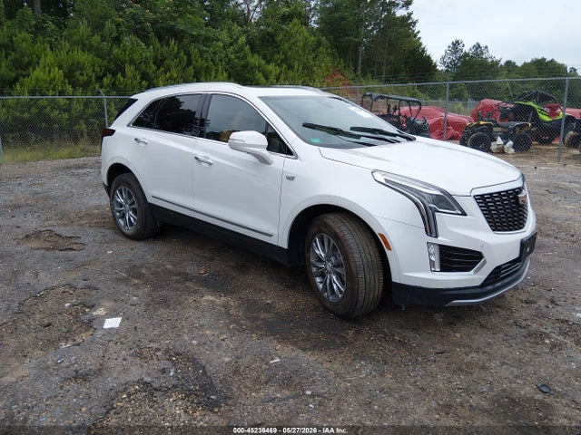 Salvage Cadillac XT5 Image