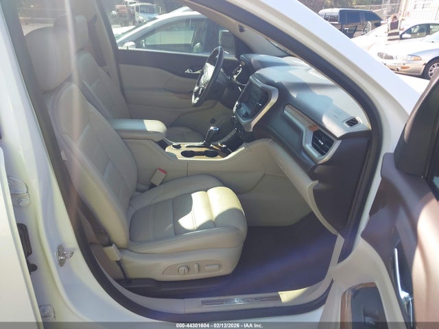 GMC Acadia Denali