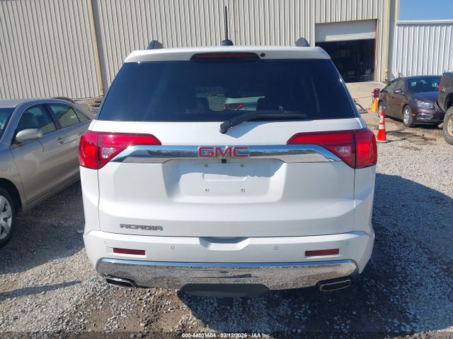 GMC Acadia Denali