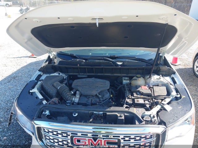 GMC Acadia Denali