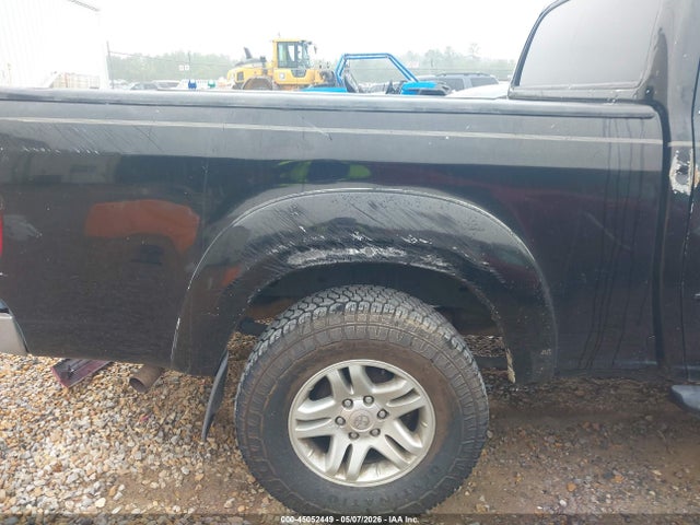 Toyota Tundra Limited V8