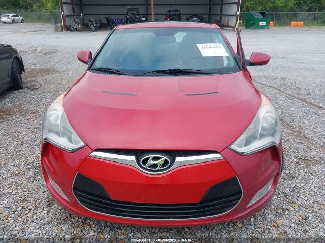 Hyundai VELOSTER