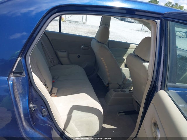 Nissan Versa 1.8s