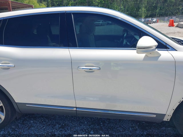 Lincoln MKX Black Label