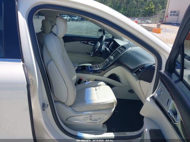 Lincoln MKX Black Label