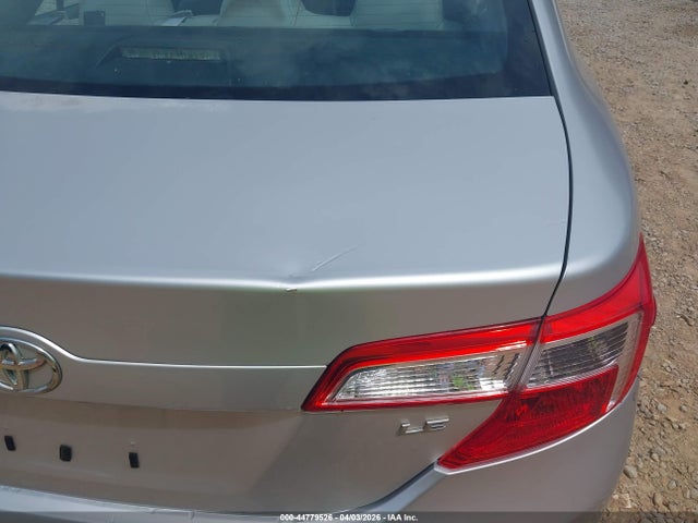 Toyota Camry Le