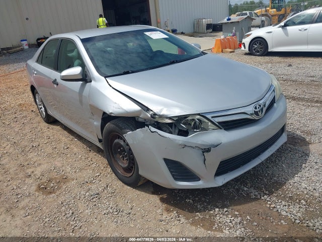 Salvage Toyota Camry Image