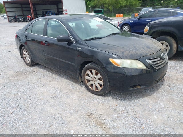 Salvage Toyota Camry Image