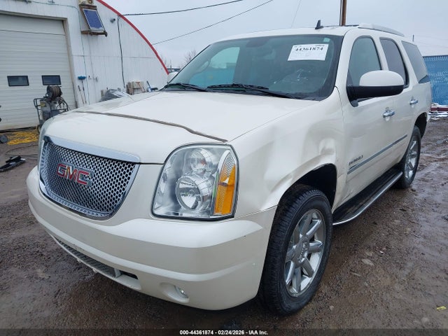 GMC Yukon Denali