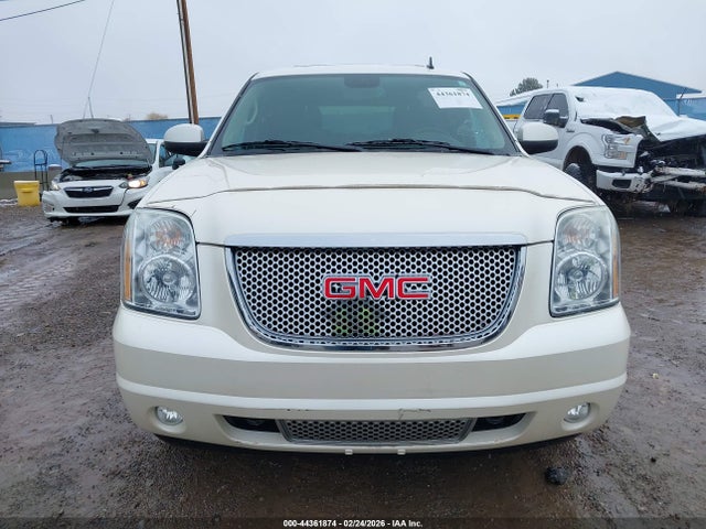 GMC Yukon Denali