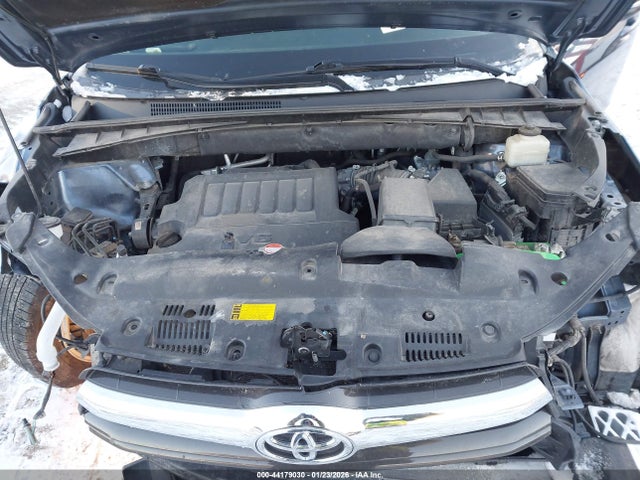 Toyota Highlander Le Plus V6