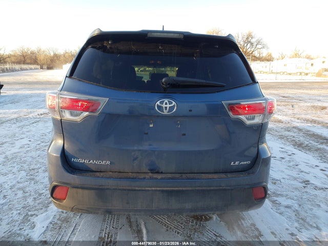 Toyota Highlander Le Plus V6