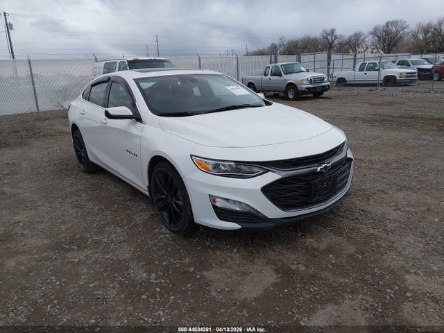 Salvage Chevrolet Malibu Image