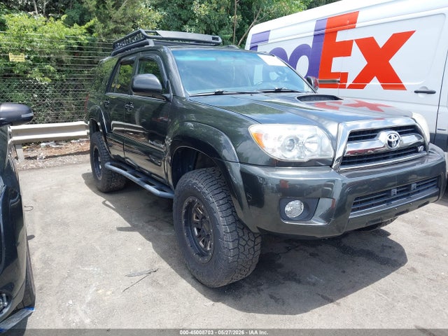 Salvage Toyota 4Runner Image