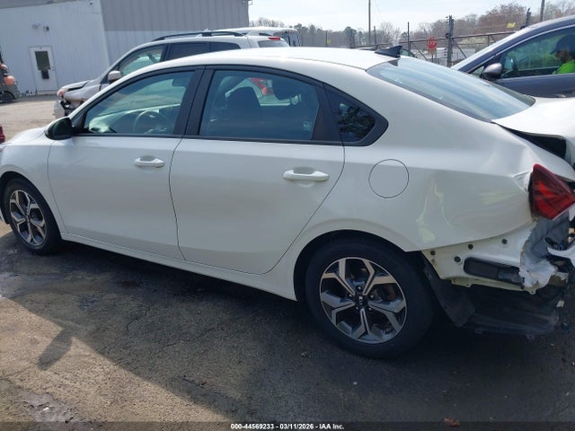 Kia Forte Lxs