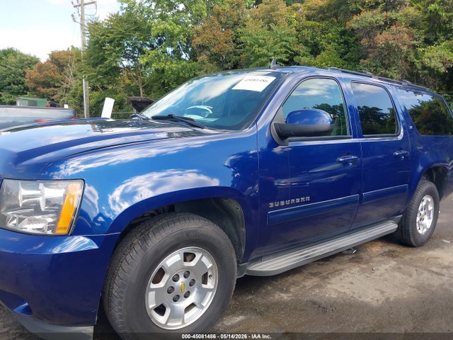 Chevrolet Suburban 1500 Lt