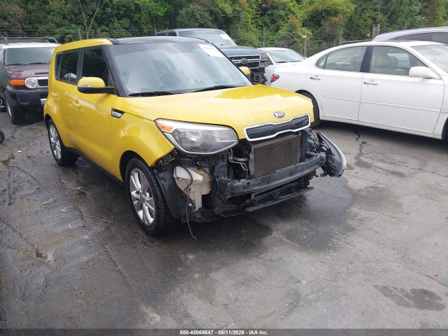Salvage Kia Soul Image