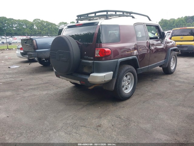 Toyota FJ Cruiser