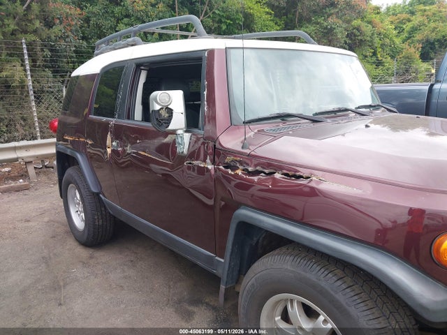 Toyota FJ Cruiser