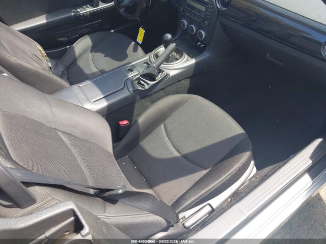 Mazda MX-5 Miata Sport