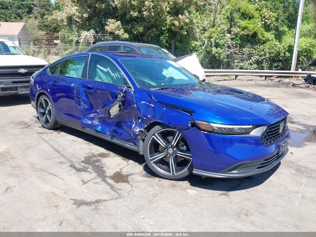 Salvage Honda Accord Image