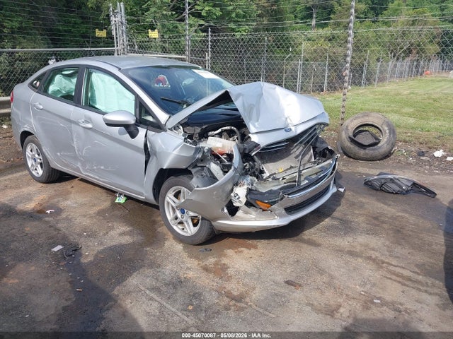 Salvage Ford Fiesta Image