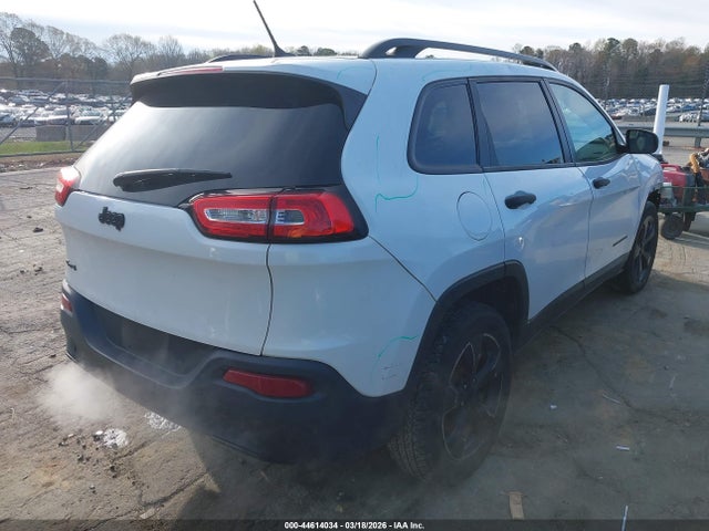 Jeep Cherokee Altitude 4x4