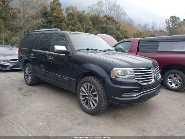 Salvage Lincoln Navigator Image