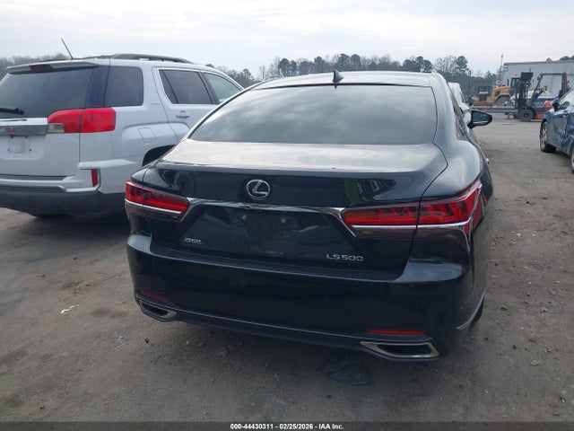 Lexus LS