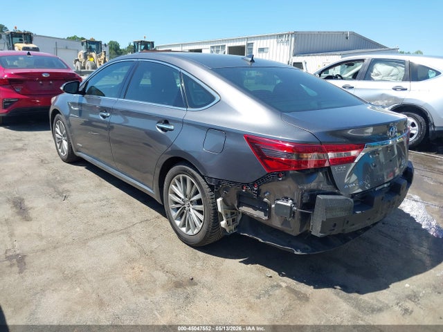 Toyota Avalon Hybrid Limited