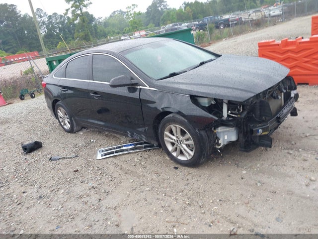 Salvage Hyundai SONATA Image