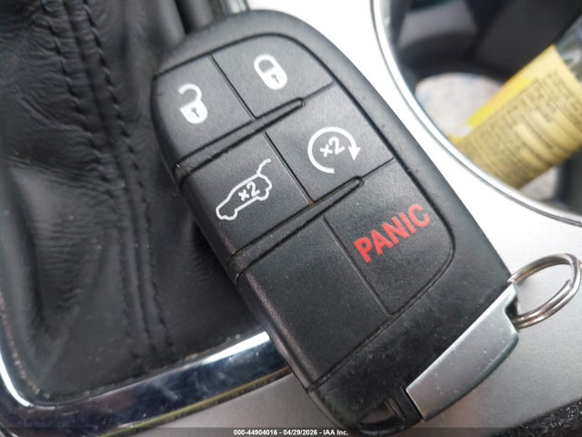 Jeep Grand Cherokee Altitude 4x2