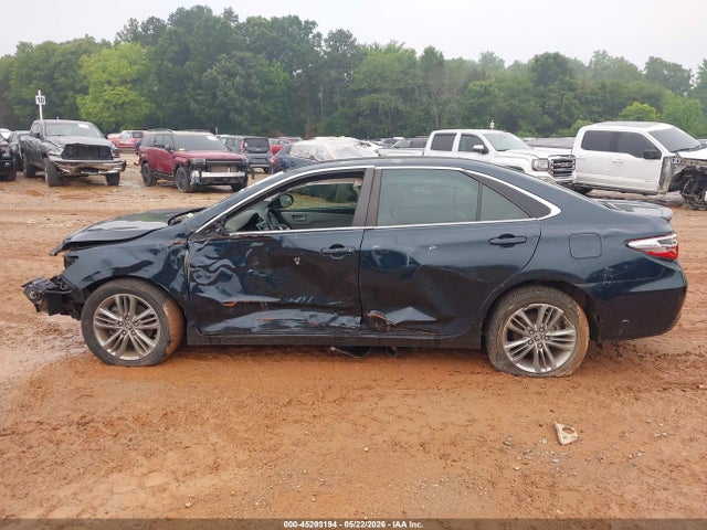 Toyota Camry Se