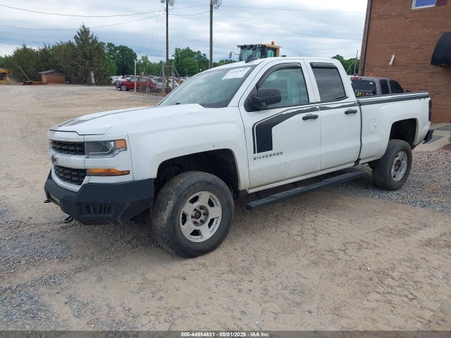 Chevrolet Silverado 1500 Custom