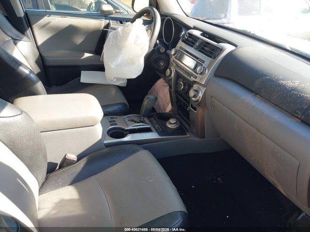 Toyota 4Runner Sr5