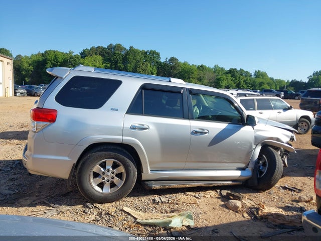 Toyota 4Runner Sr5