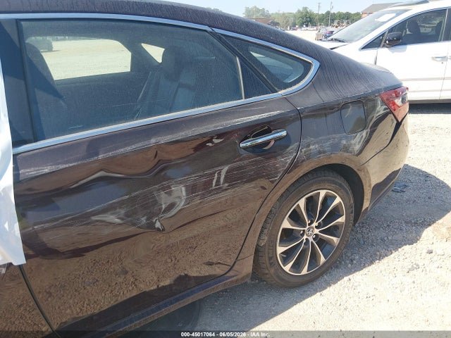 Toyota Avalon Xle