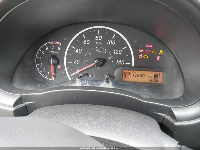 Nissan Versa 1.6 S+