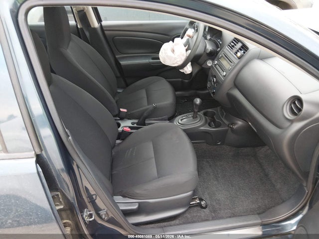 Nissan Versa 1.6 S+