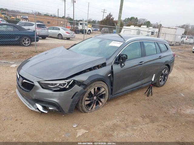 Buick Regal TourX Awd Essence