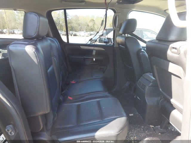 Nissan Armada Se