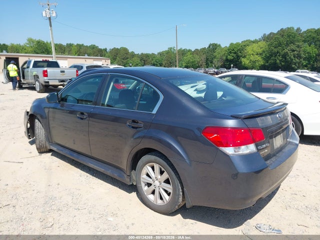 Subaru Legacy 2.5i Premium