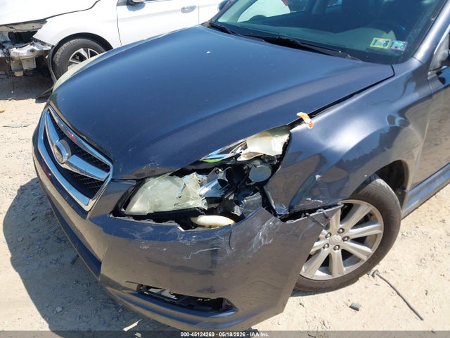 Subaru Legacy 2.5i Premium