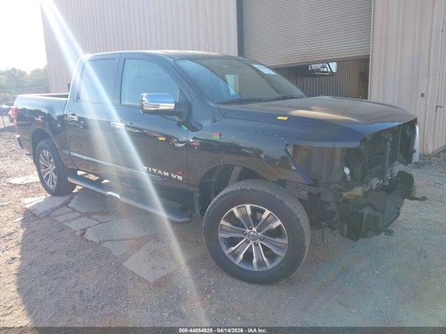 Salvage Nissan Titan Image