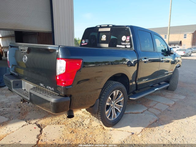 Nissan Titan Sl