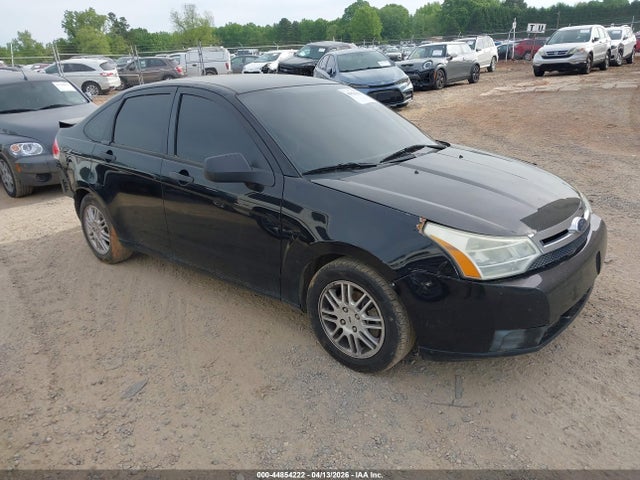 Salvage Ford Focus Image